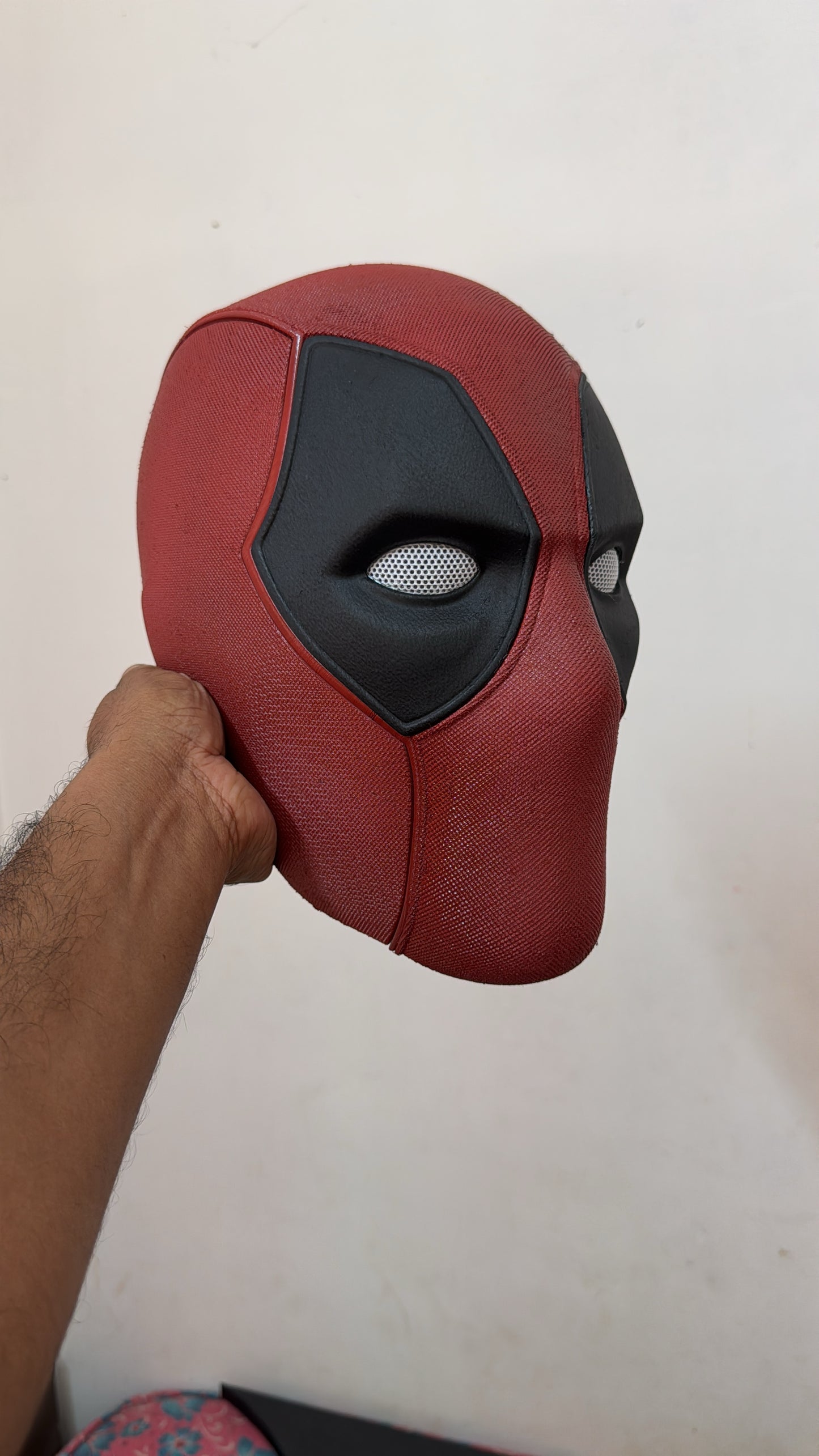 DEADPOOL HELMET